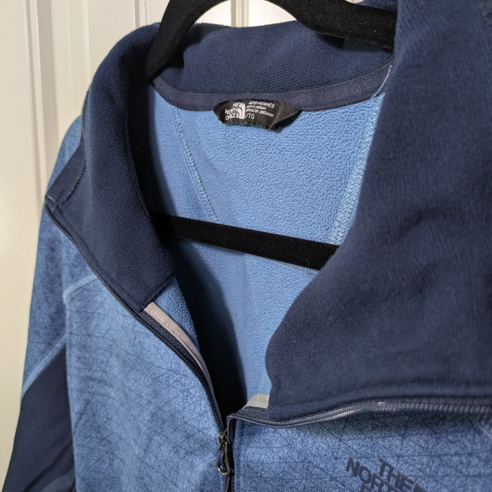 The North Face Navy/Light Blu Patterned Colorway Pullover Warm Camping Winter - Picture 15 of 16